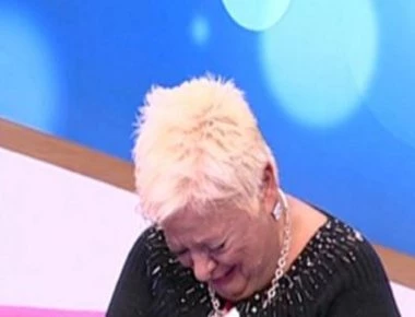 «Κατέρρευσε» μόλις άνοιξε το πακέτο: «Ωχ Παναγία μου…»